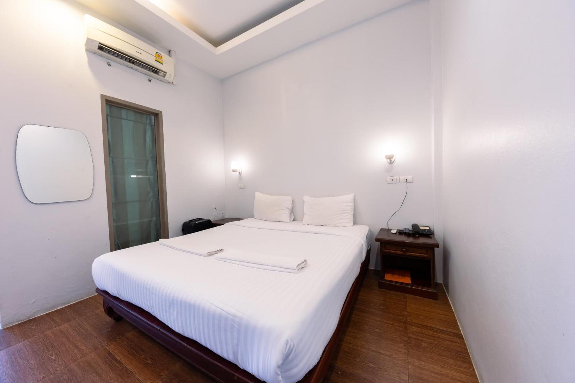 Sleep Hotel - Sha Certified Σούρατ Τανί Εξωτερικό φωτογραφία