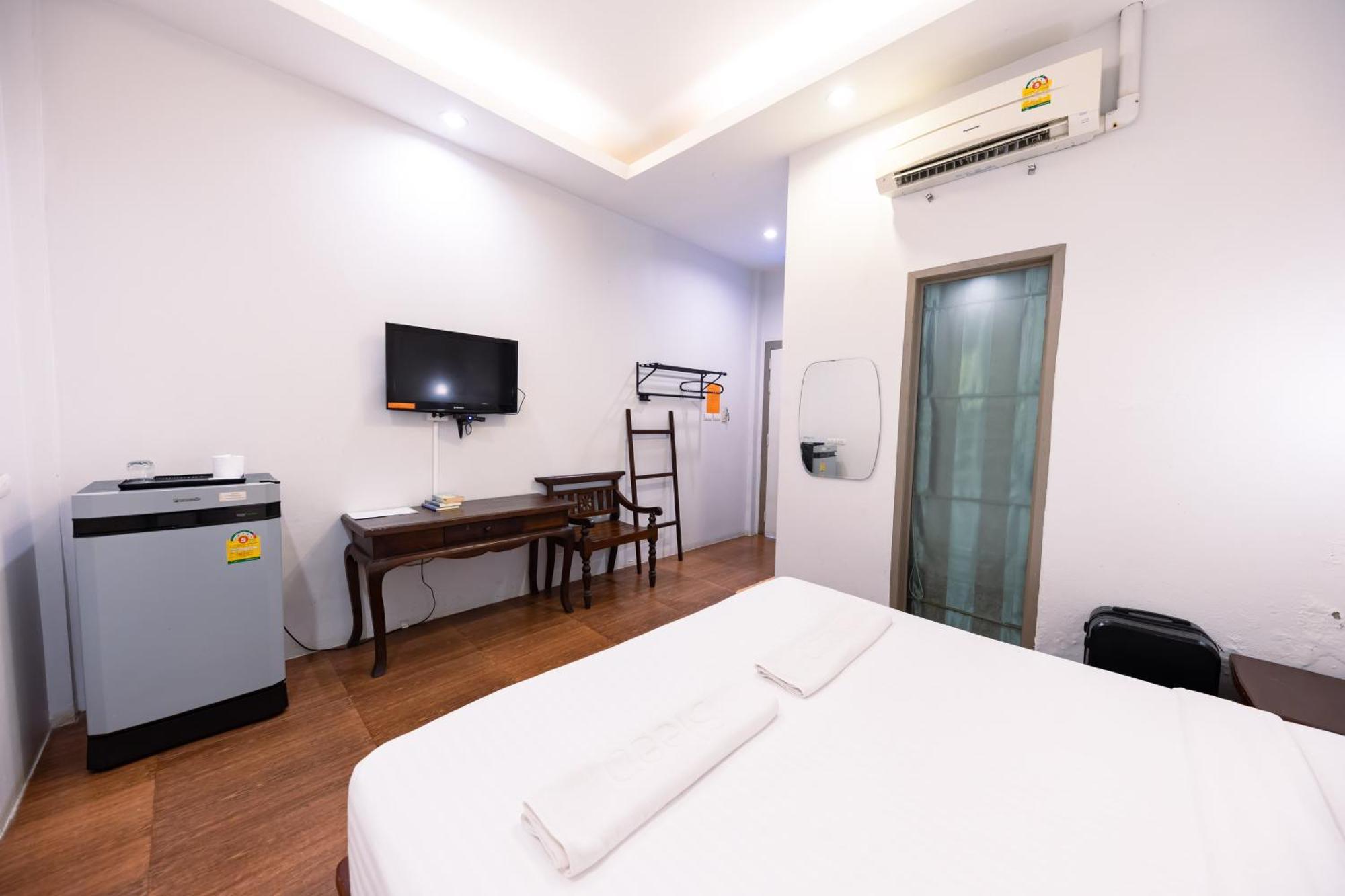 Sleep Hotel - Sha Certified Σούρατ Τανί Εξωτερικό φωτογραφία